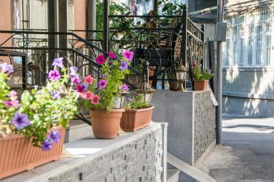 ایروان بوتیک هتل