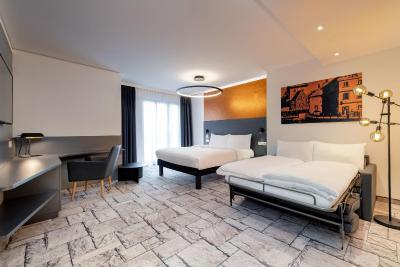 ایبیز استیلز بامبرگ