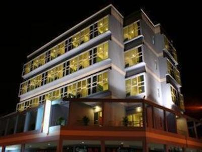 هتل 81-الگانس