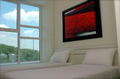 هتل 81-الگانس