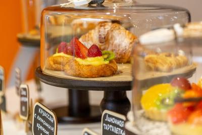 هالیدی این سکولنیکی