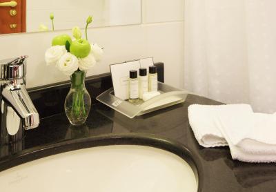 هالیدی این سکولنیکی