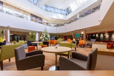 هالیدی این سکولنیکی