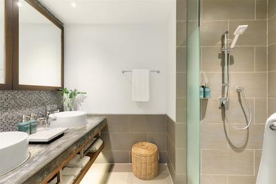 مانادای خاو لاک