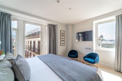 لاسالا پلازا هتل