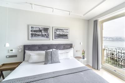 لاسالا پلازا هتل