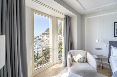 لاسالا پلازا هتل