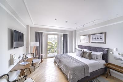 لاسالا پلازا هتل