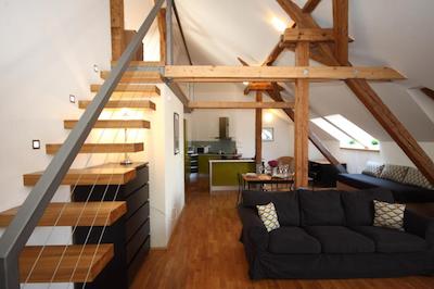 ریور ویو رسیدنس