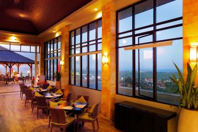 پارک هتل نوسا دوا