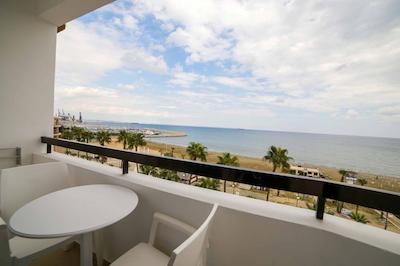 لز پالمیرز بیچ هتل