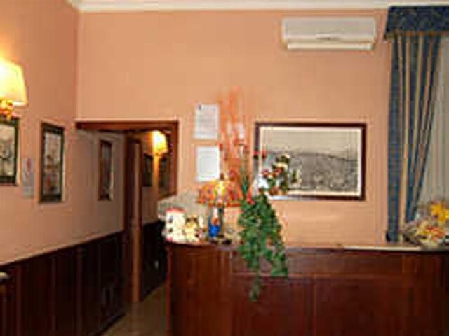 هتل سنترو کاوور