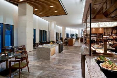 کورتیارد اسئوول بتانیک پارک