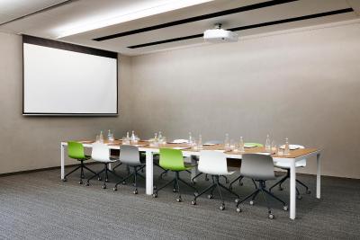 کورتیارد اسئوول بتانیک پارک