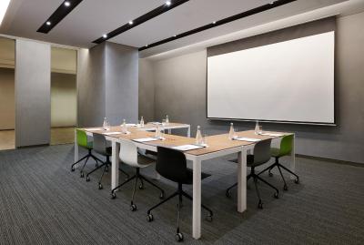 کورتیارد اسئوول بتانیک پارک