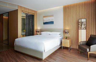 کورتیارد اسئوول بتانیک پارک