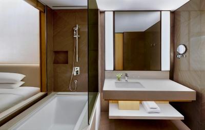 کورتیارد اسئوول بتانیک پارک