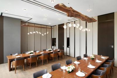 کورتیارد اسئوول بتانیک پارک