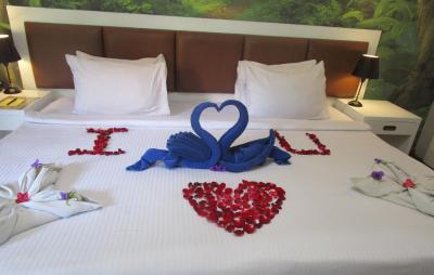 د تامان اِیو