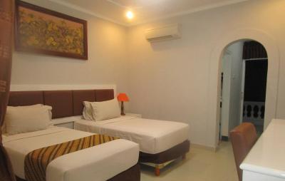 د تامان اِیو