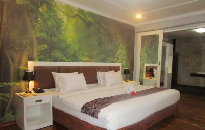 د تامان اِیو