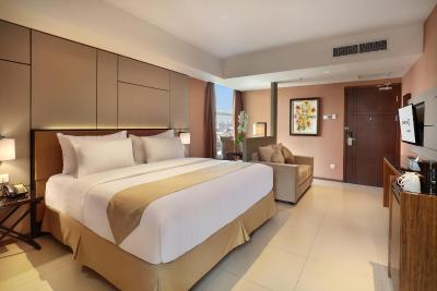 گولدن تولیپ پاسر بار