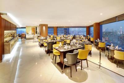 گولدن تولیپ پاسر بار