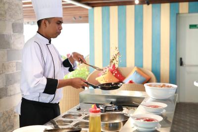 گولدن تولیپ پاسر بار