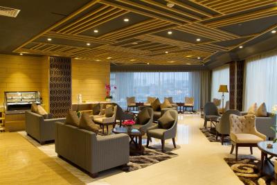 گولدن تولیپ پاسر بار