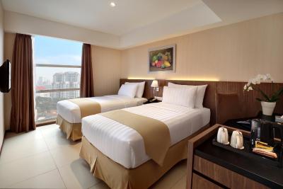 گولدن تولیپ پاسر بار