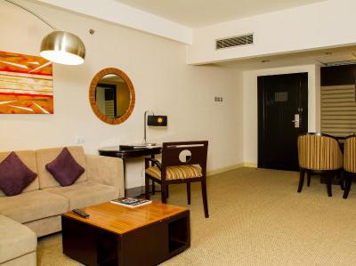 گراندکمانگ