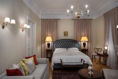 نوبل سوئیتس