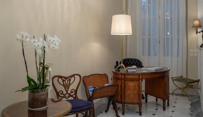 نوبل سوئیتس