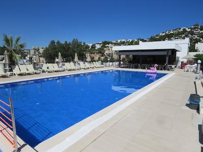 میسُن 48 اپارتمنتز