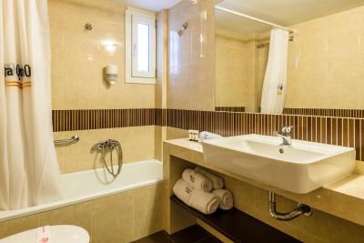 کویین اُلگا