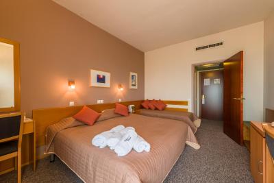 کویین اُلگا