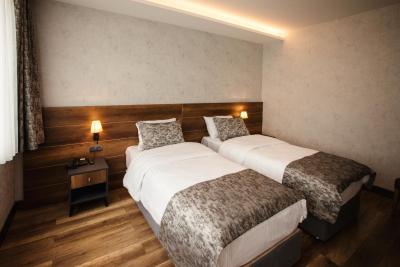 لیف پوینت هتل