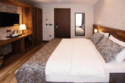 لیف پوینت هتل