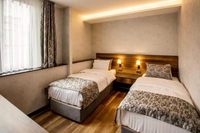 لیف پوینت هتل