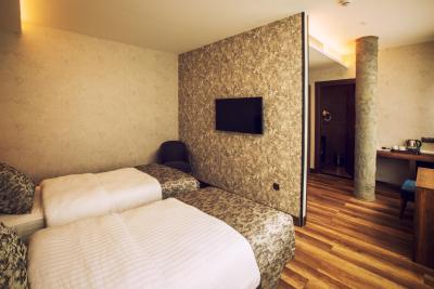 لیف پوینت هتل