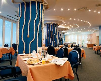 هتل مرکور کزستچوا سنتروم