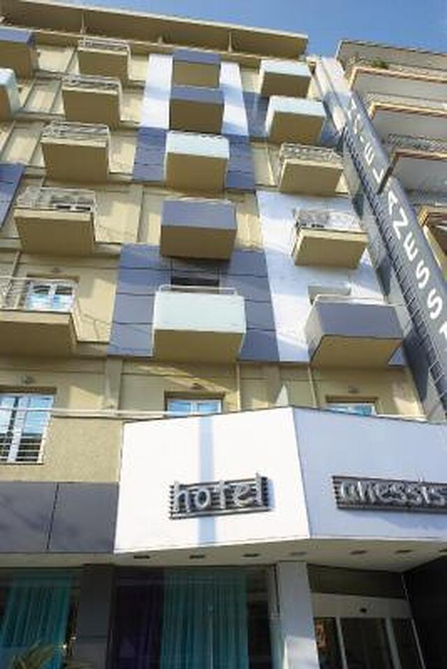 انسیز