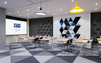 هالیدی این اکسپرس سنت پترزبورگ سادوایا