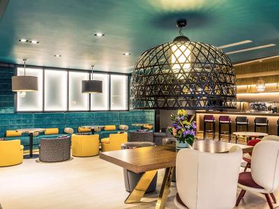 مرکور آلماتی سیتی سنتر