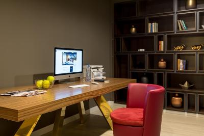 مرکور آلماتی سیتی سنتر