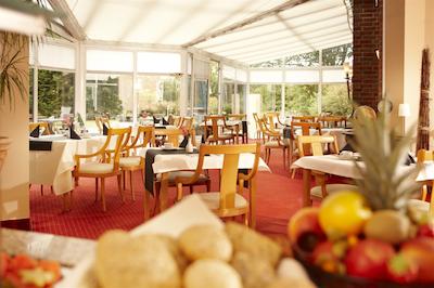 نردیک هتل دنیسهر هف