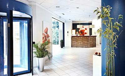 نردیک هتل دنیسهر هف