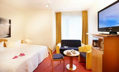 نردیک هتل دنیسهر هف