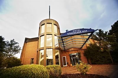 نردیک هتل دنیسهر هف