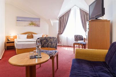 نردیک هتل دنیسهر هف